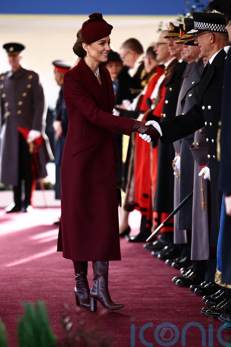 Kate joins King and William to greet Emir of Qatar on state visit