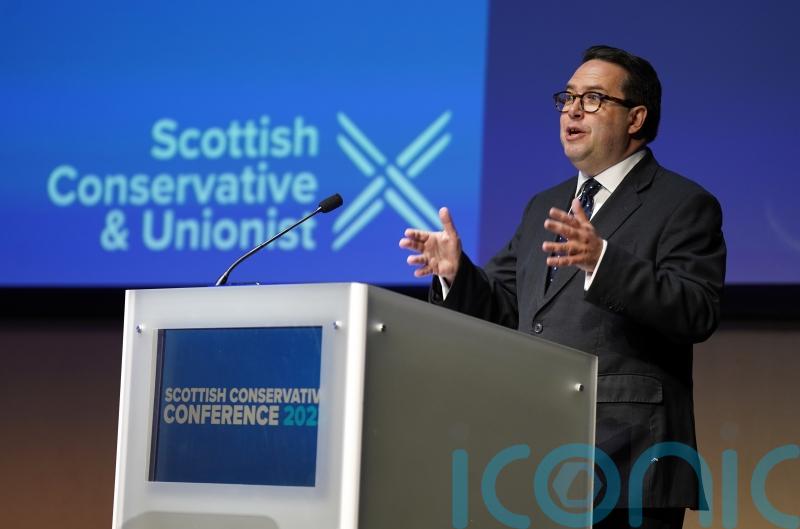 Tories to force vote on asylum seeker free bus travel