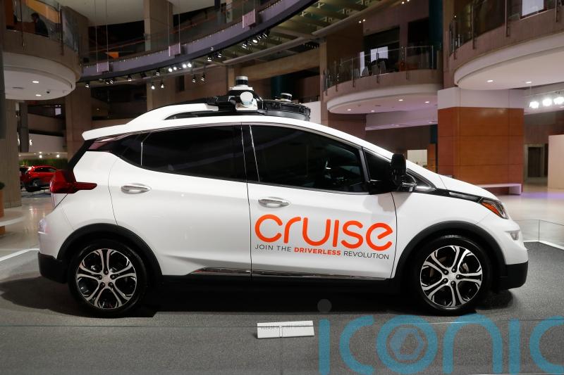 GM to retreat from robotaxis and stop funding autonomous vehicle unit