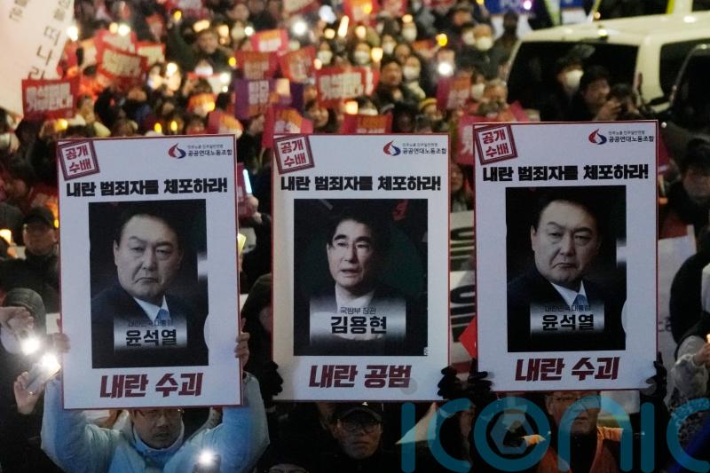 Police search South Korean president’s office – reports