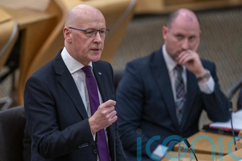 Ministers to consider new offence of non-fatal strangulation after woman’s death