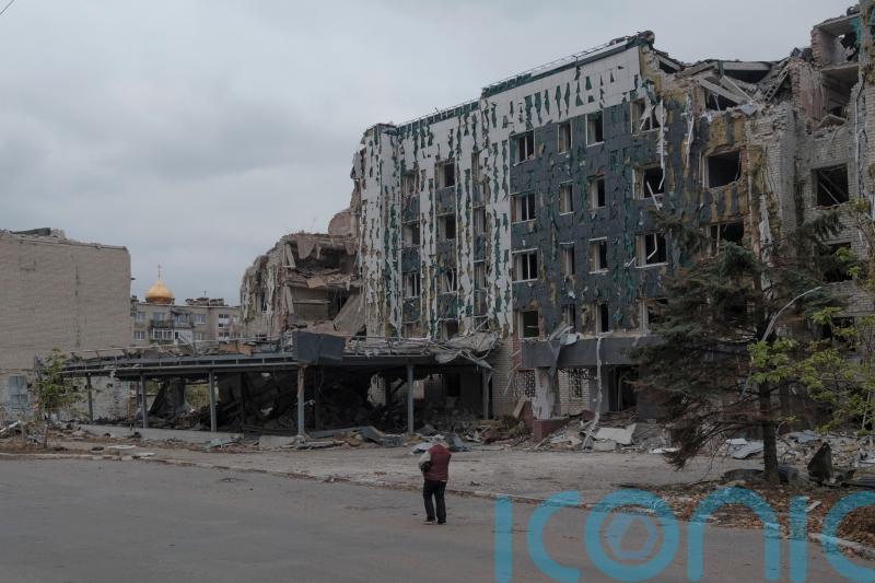 Russian forces edge closer to a key eastern Ukraine city in ‘intense’ fighting