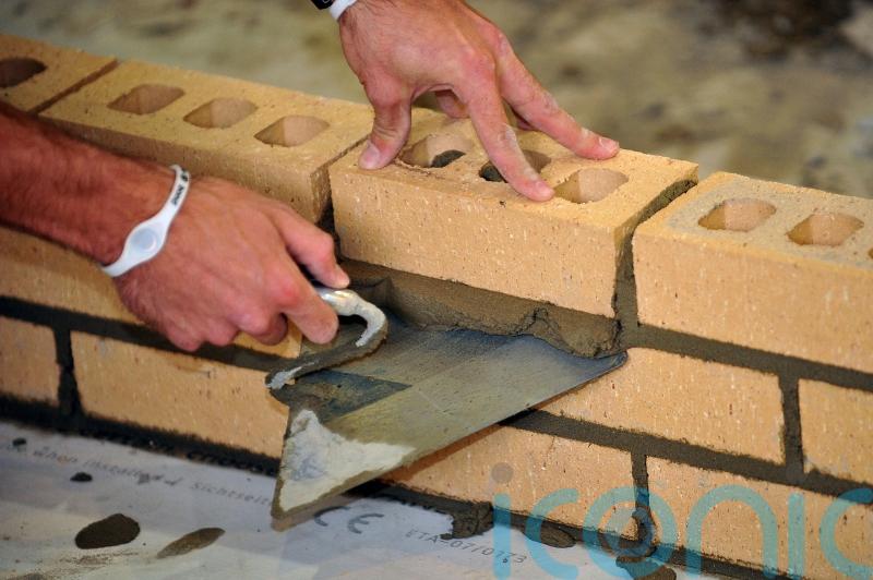 Government to scrap some courses as part of review into post-16 education