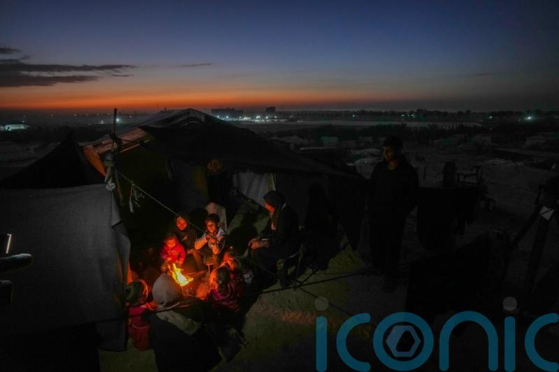 Displaced Palestinians enduring winter with little protection from cold