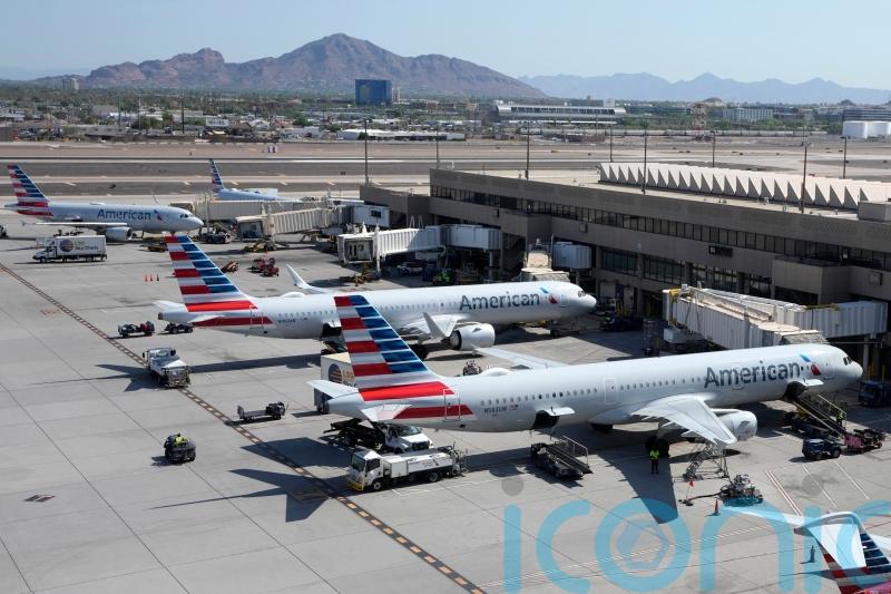 American Airlines cleared to fly after technical issue grounded planes