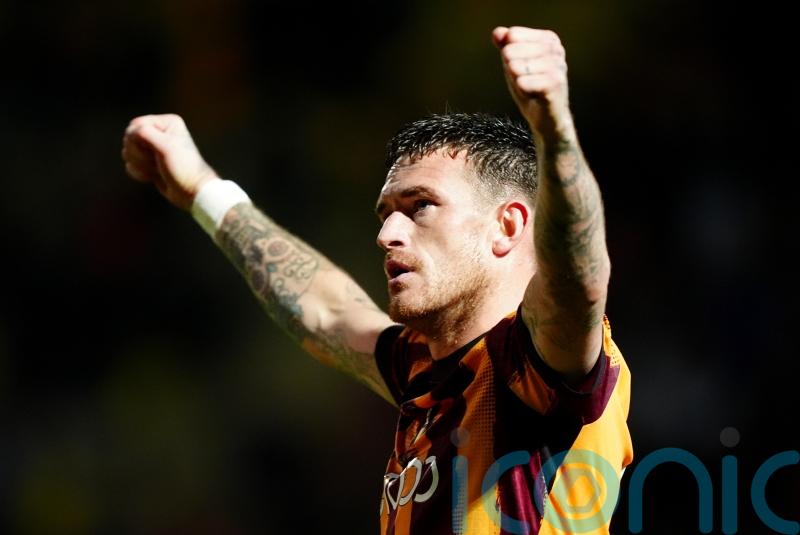 Andy Cook hits 100th EFL goal in Bradford victory