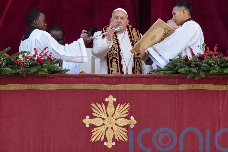 Pope Francis kicks off year-long Jubilee