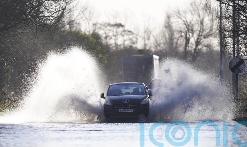 Major incident stood down after flooding which saw almost 1,000 evacuated