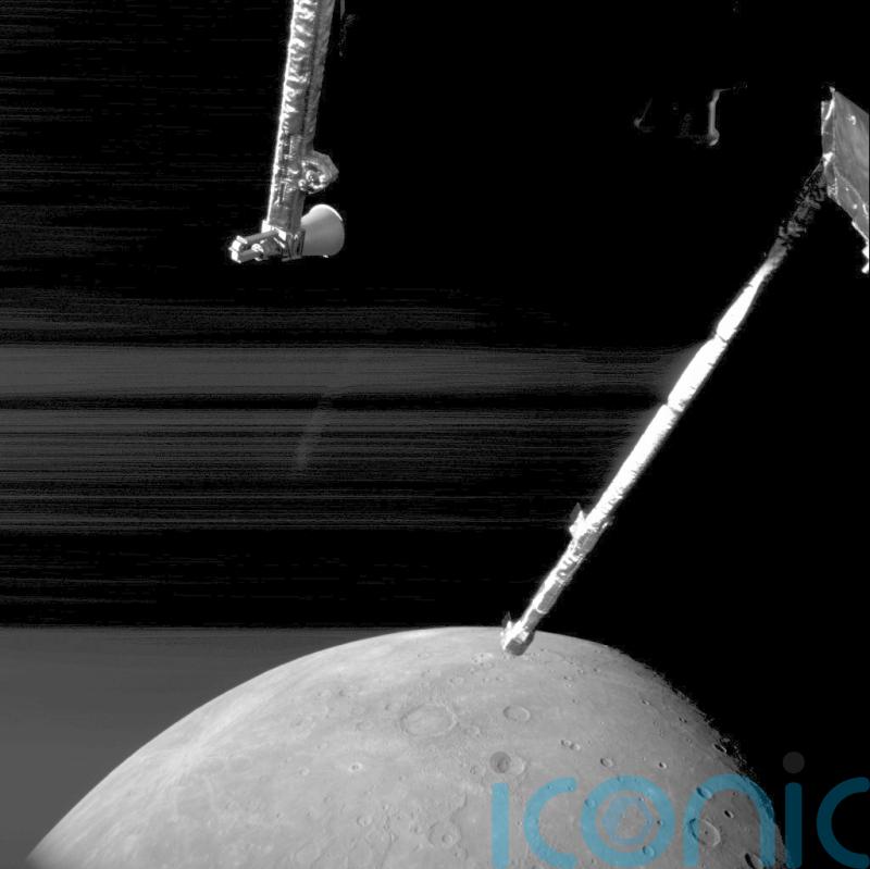 Spacecraft buzzes Mercury’s north pole and beams back stunning photos