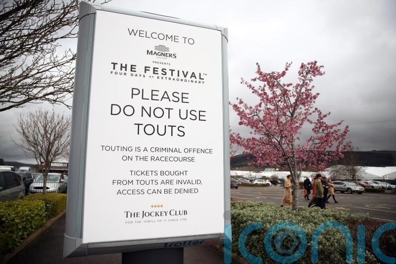 Price of resale tickets to be capped under plans to clamp down on touts
