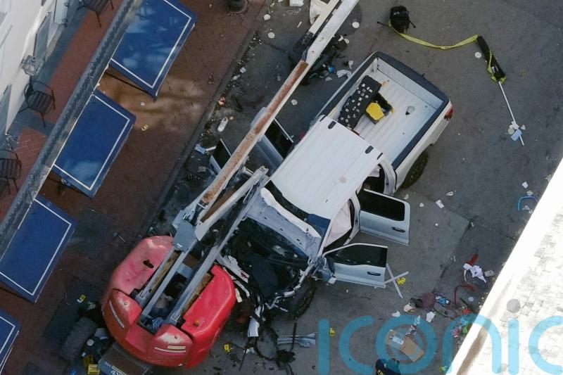 New Orleans attacker fired at police before they killed him, video shows