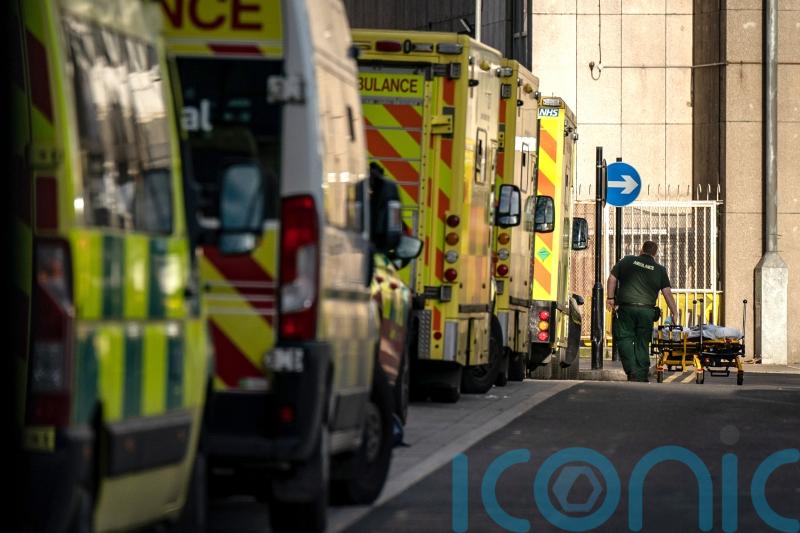 Coroner criticises health board for ‘normalising’ treating patients in corridors