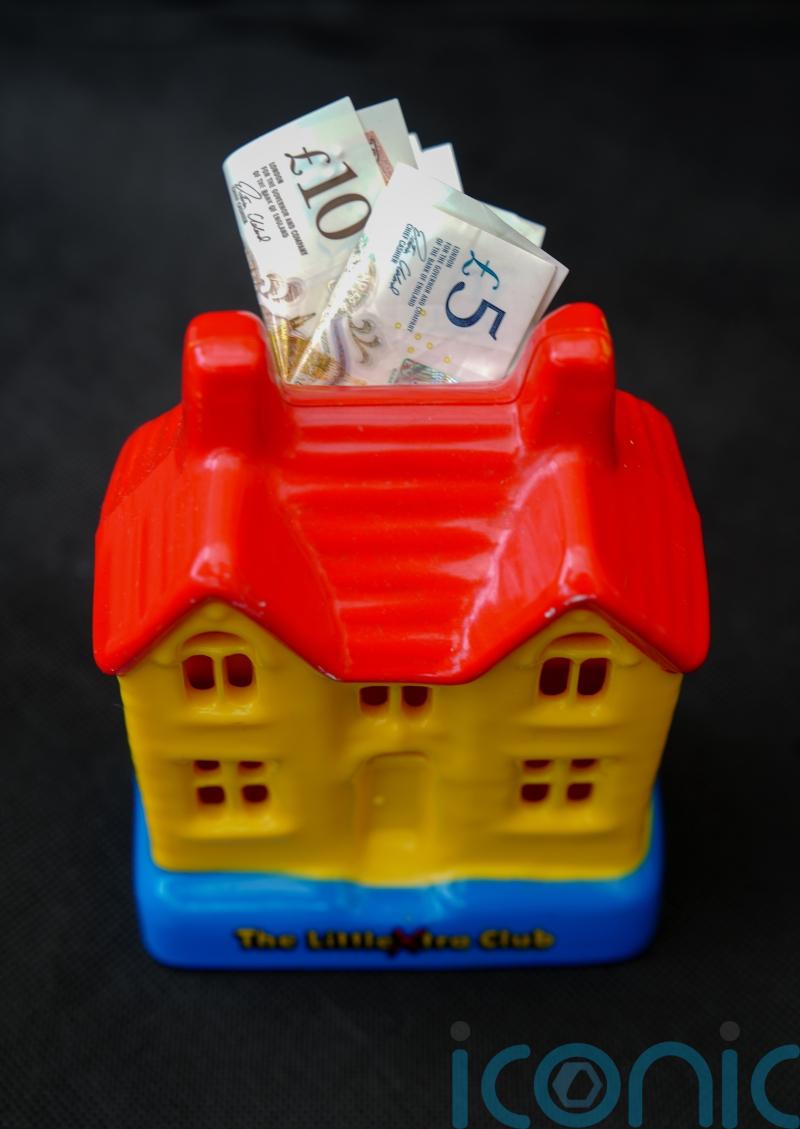Quoted home insurance prices jump by 10.5% annually but have started to fall