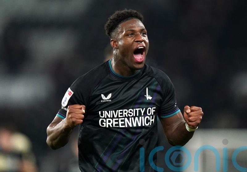 Thierry Small earns Charlton last-gasp win over Shrewsbury