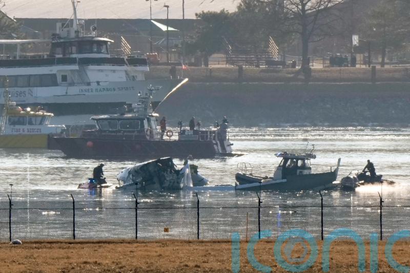 Everyone on plane that collided with helicopter near Washington feared dead