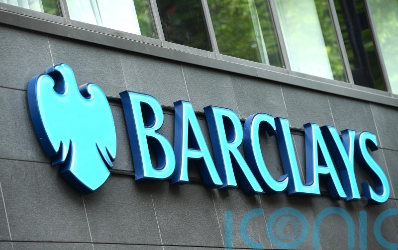 Barclays apologises after customers unable to access accounts online