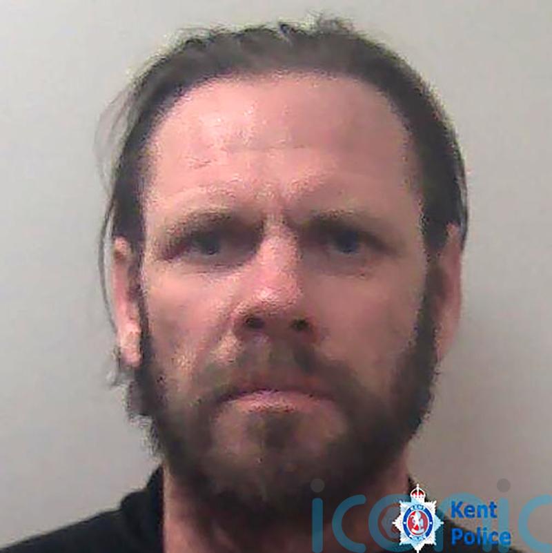 ‘Dangerous’ man jailed for 30 years for trying to murder Pc with scissors