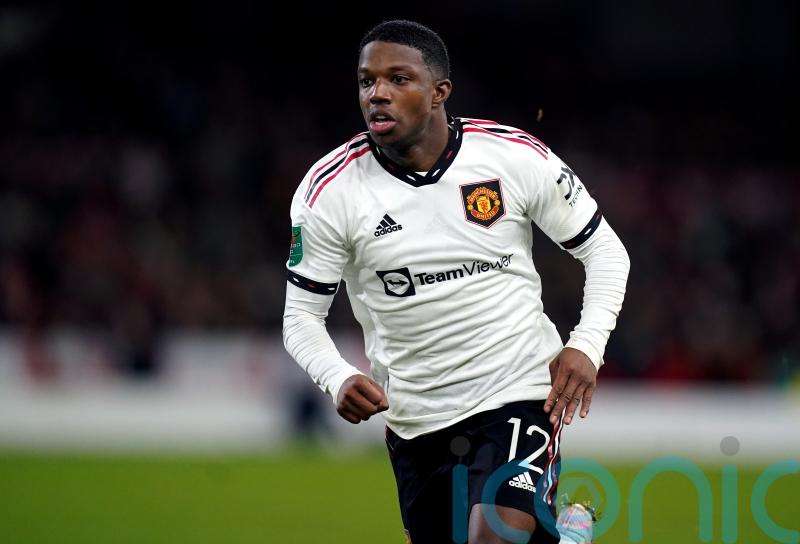 Tyrell Malacia leaves Man Utd on loan to PSV Eindhoven