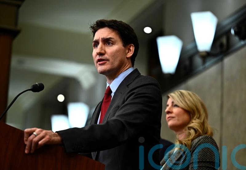 Starmer speaks to Trudeau on ‘trade and collaboration’ amid tariff fears