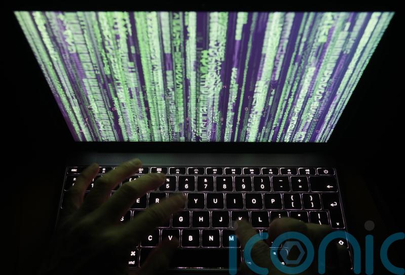 MPs: Ministers must give protections to creative sector amid AI copyright fears