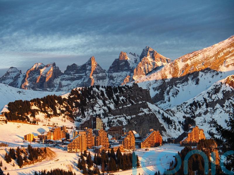 British skier found dead at bottom of cliff in French Alps, prosecutor confirms