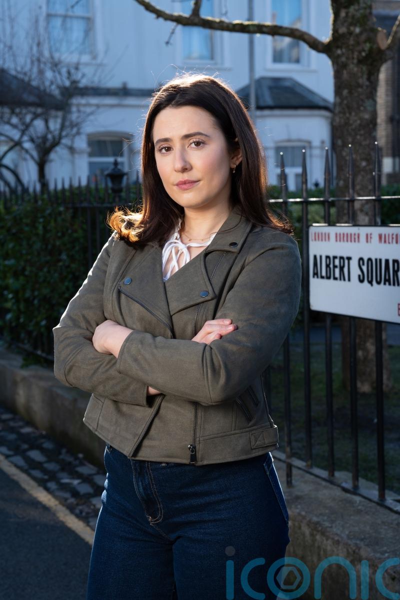 Bex Fowler returning to EastEnders to mourn death of her father Martin