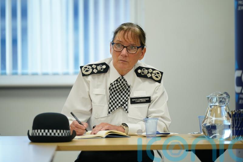 Met Deputy Commissioner Dame Lynne Owens to retire
