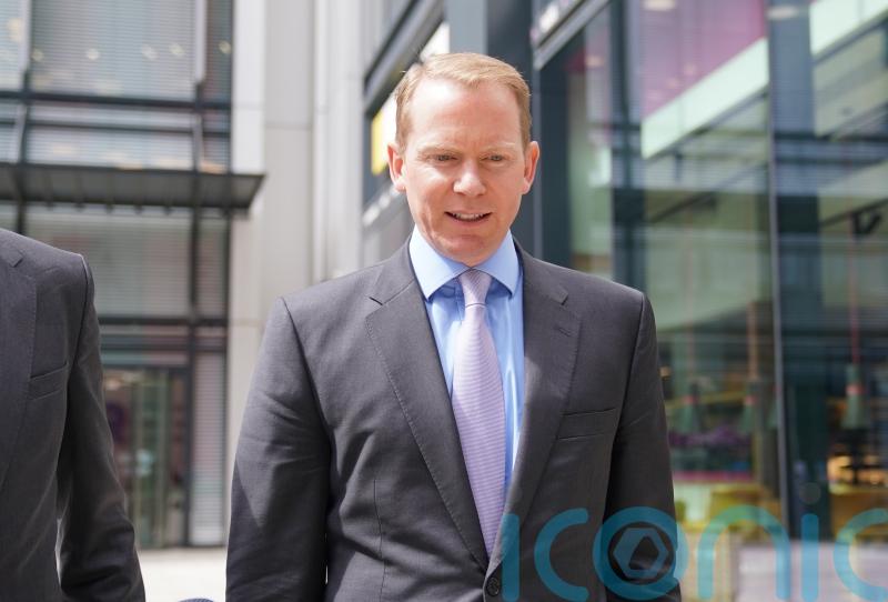 Lloyds boss gets nearly £2m pay rise amid profit slump and branch closures