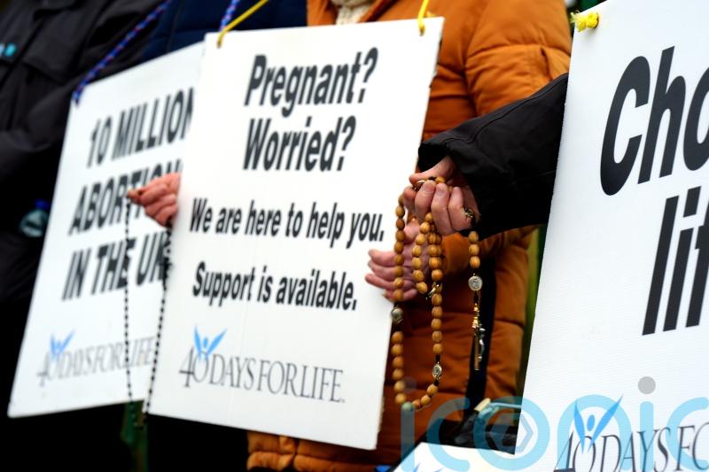 Abortion buffer zone law will face ‘real test’ as vigils planned – Green MSP