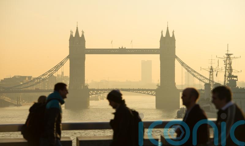 Global jobs market not set to improve until year-end, warns Robert Walters