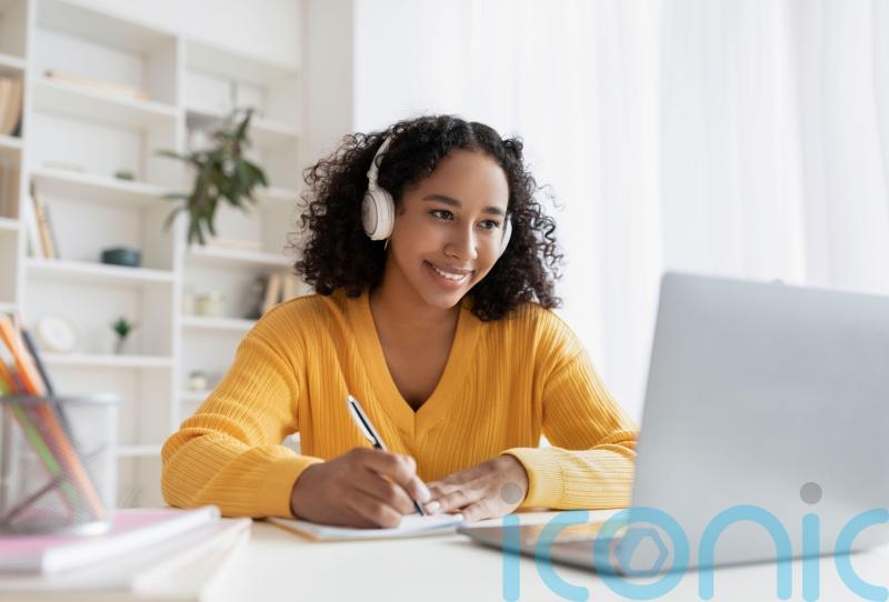 How the longer brighter days of spring can make us more productive