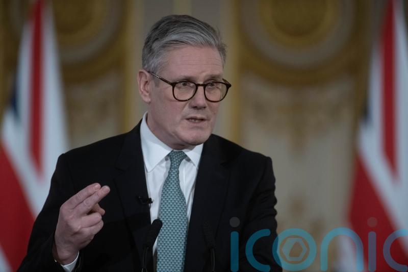 PM praises freed hostage&rsquo;s &lsquo;phenomenal courage&rsquo; in Downing Street meeting