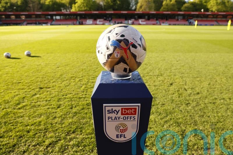 Connor O’Riordan strike earns Crewe share of points at Salford