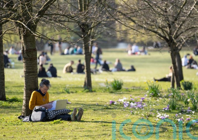 Temperatures set to drop after UK records warmest day of the year