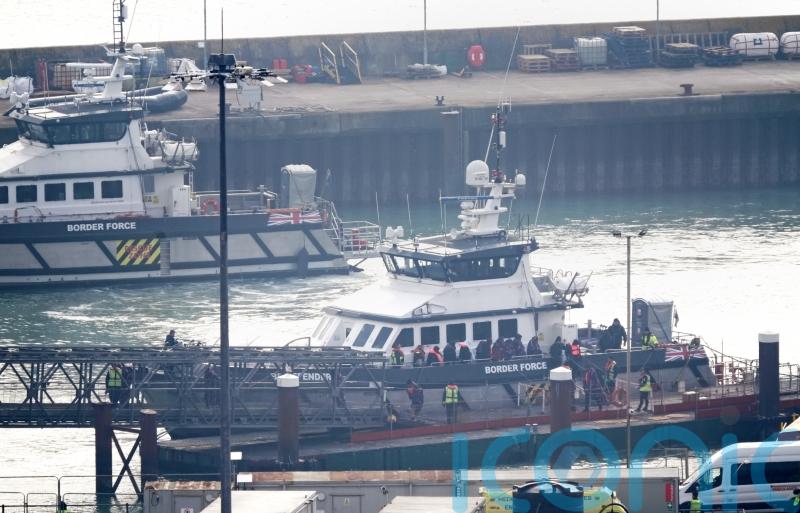 Channel crossings continue with 4,000 migrants arriving in UK so far this year