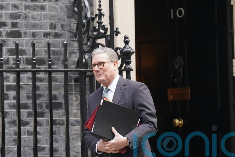 Government must stop ‘outsourcing’ decisions to regulators, PM tells Cabinet