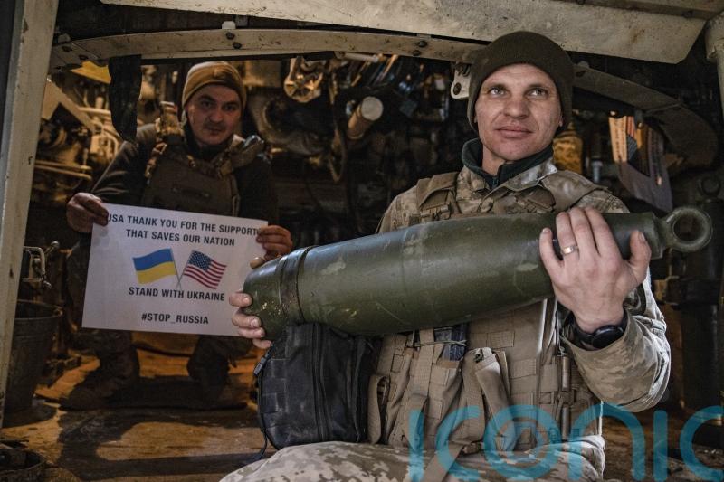 US arms flow to Ukraine again as Kremlin considers ceasefire proposal