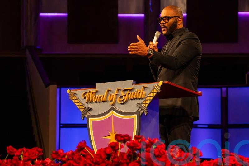 Memorial service held for Grammy-nominated R&B singer Angie Stone