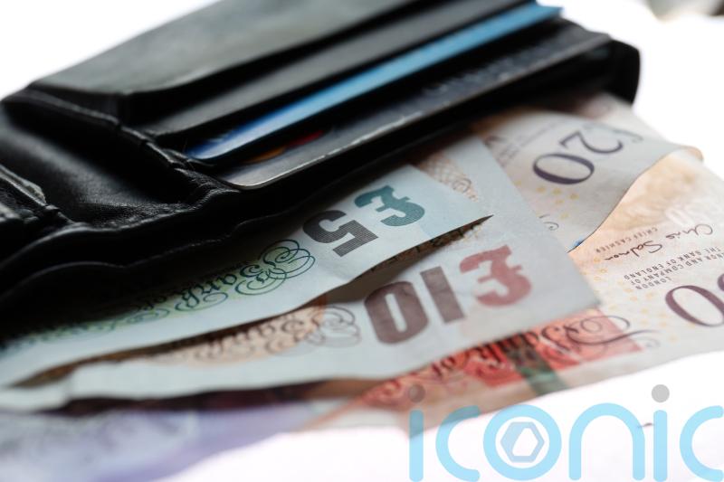 Households fear financial wellbeing will deteriorate sharply – survey