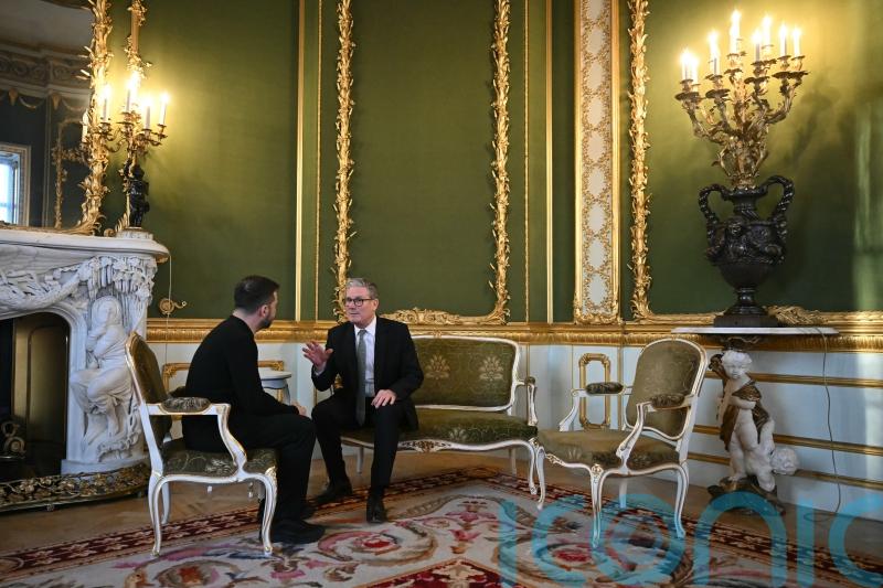 Starmer speaks to Zelensky following Trump-Putin talks on Ukraine peace