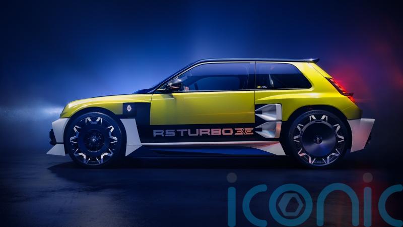Which cars will be rivalling the Renault 5 Turbo 3E?