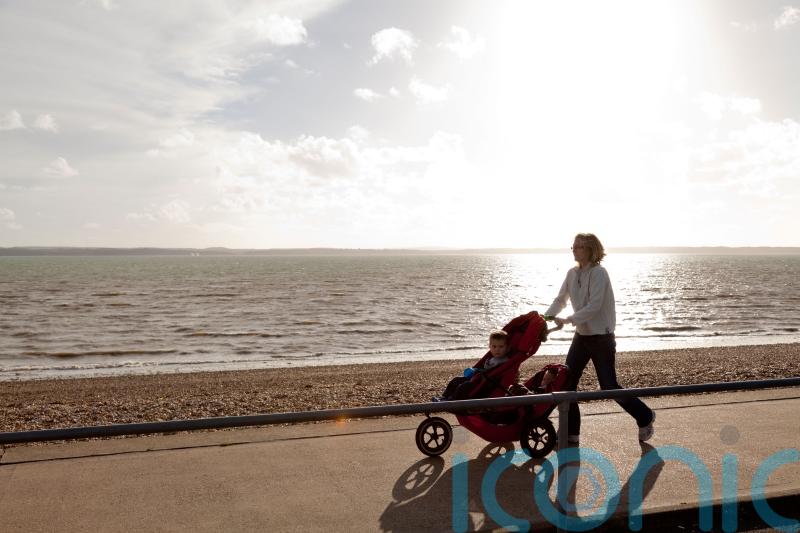 New mothers ‘should do two hours of moderate to vigorous exercise every week’