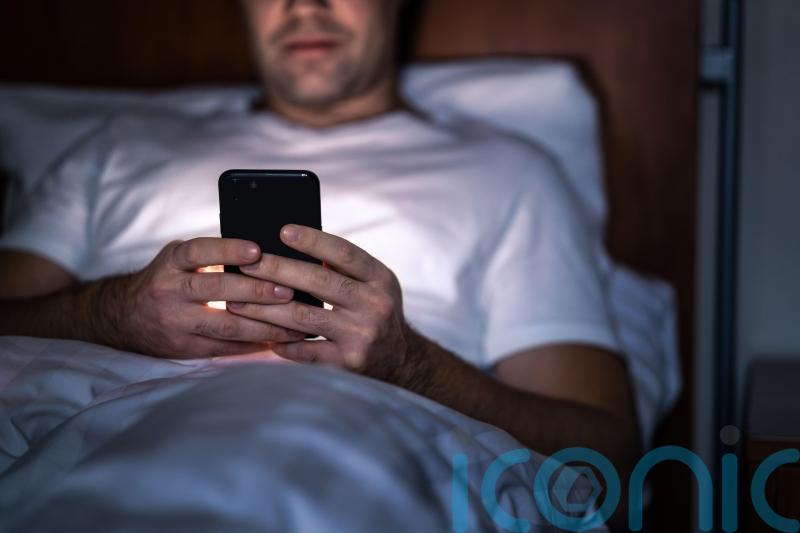 Screen time before bed linked to poorer sleep in adults – study