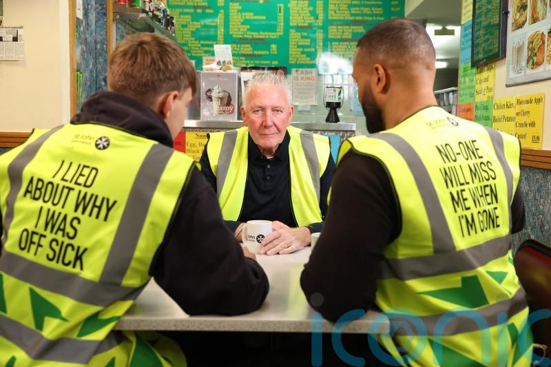 ‘Hi Vis Stress Vest’ encourages builders to open up about mental health