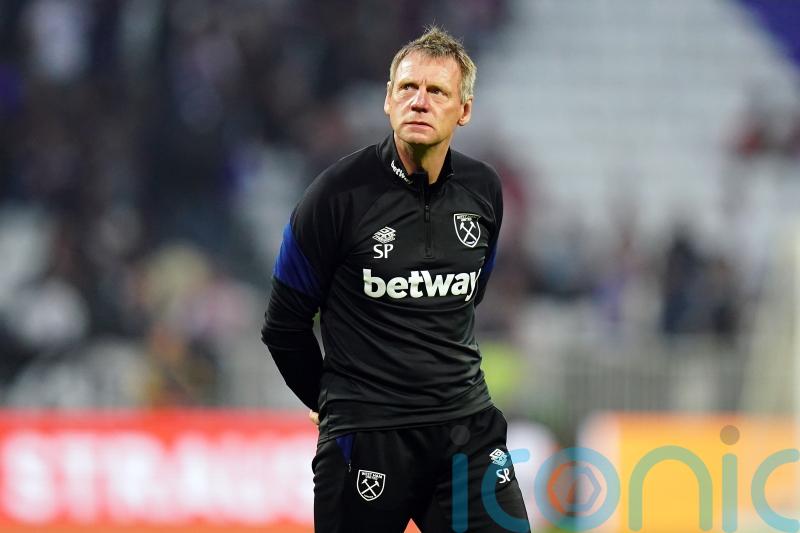 Stuart Pearce ‘can’t speak highly enough’ of flight staff during health scare