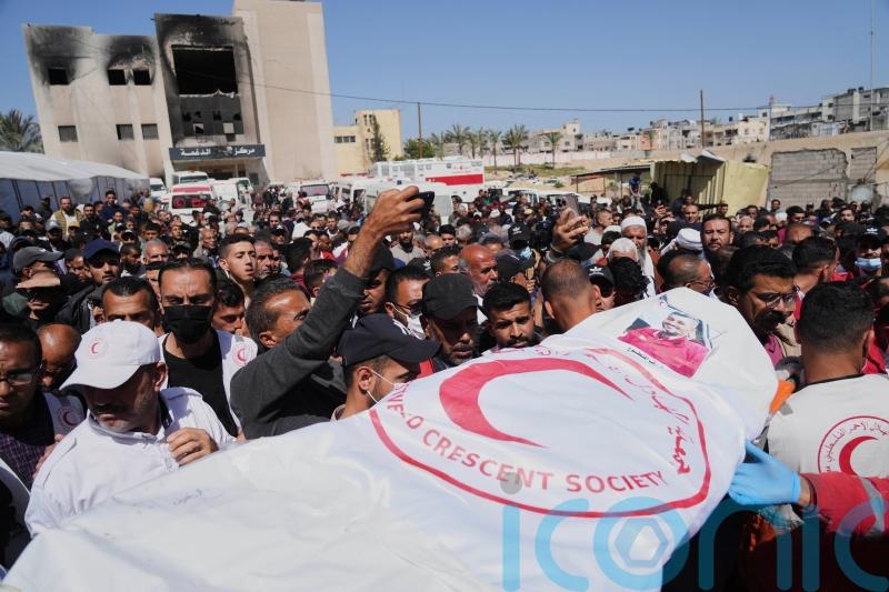 Israeli troops killed 15 Palestinian medics and buried them in mass grave &ndash; UN