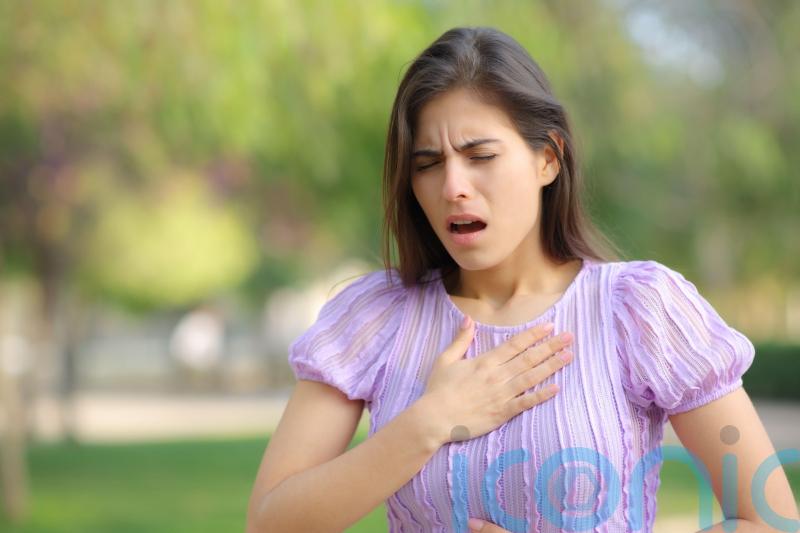 8 ways to look after your lungs this spring