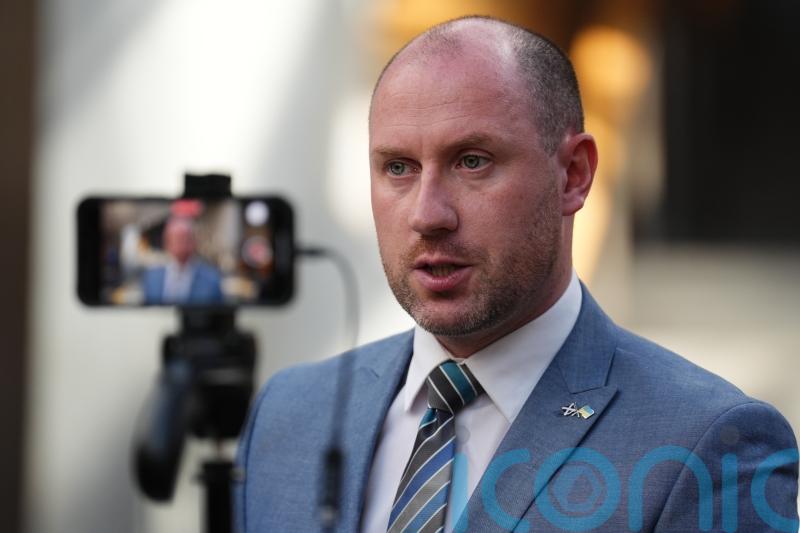 Health Secretary ‘encouraged’ by improvement in A&E waiting times