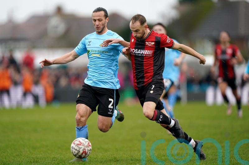 Late Jamie Sterry and Rob Street goals earn Doncaster win at 10-man Cheltenham