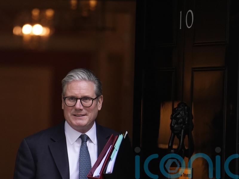 Starmer wants Britain at front of electric car ‘revolution’ as reforms unveiled